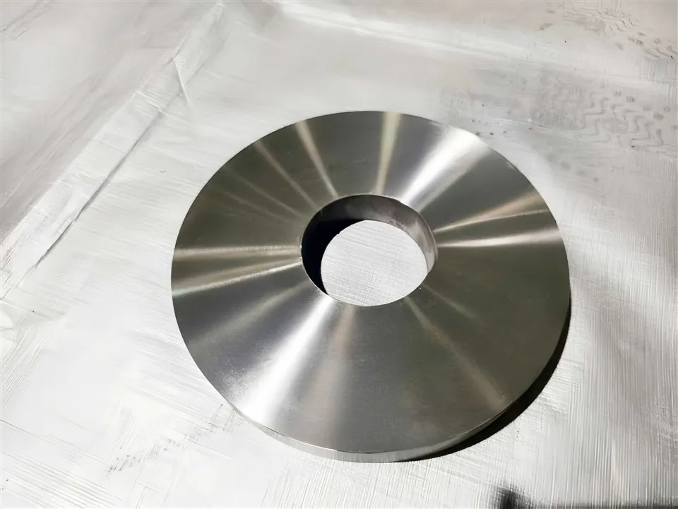 GR12 prsten za kovanje titana